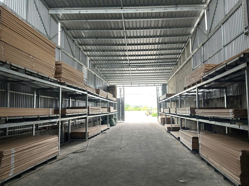 NHÀ MÁY TẤM TỔ ONG LUDA — GIẢI PHÁP VẬT LIỆU HIỆN ĐẠI CHO CỬA VÀ NỘI THẤT